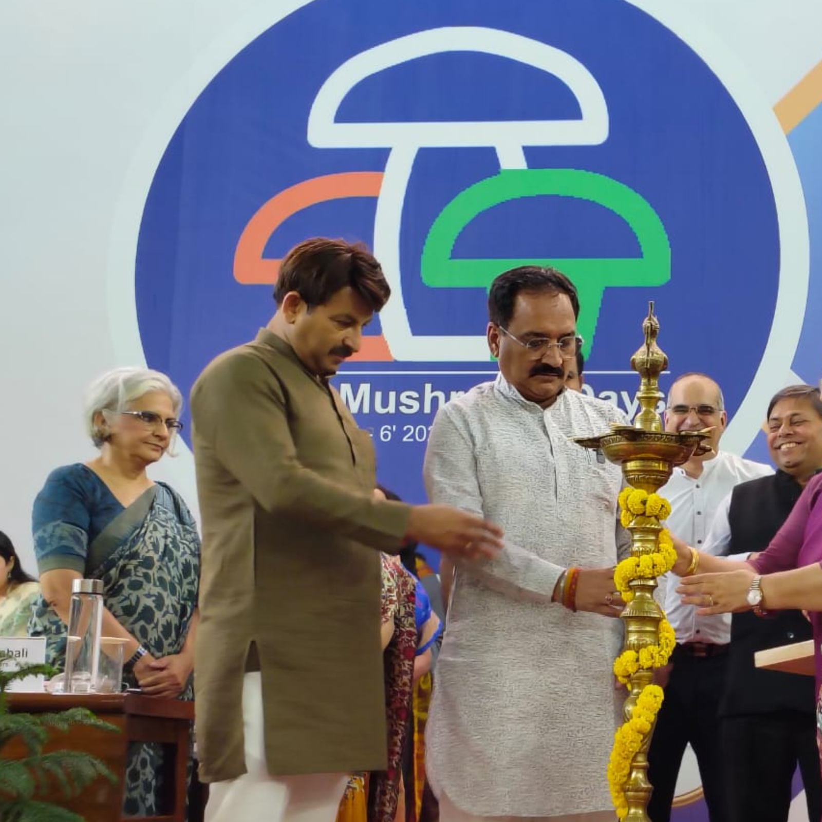 Inauguration Ceremony and Lamp Lighting at India Mushroom Days